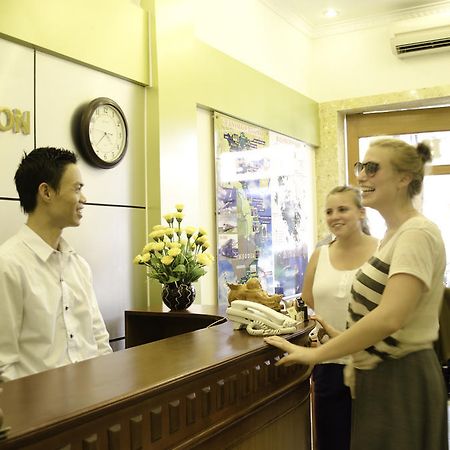 Hanoi Blue Moon Hotel ภายนอก รูปภาพ